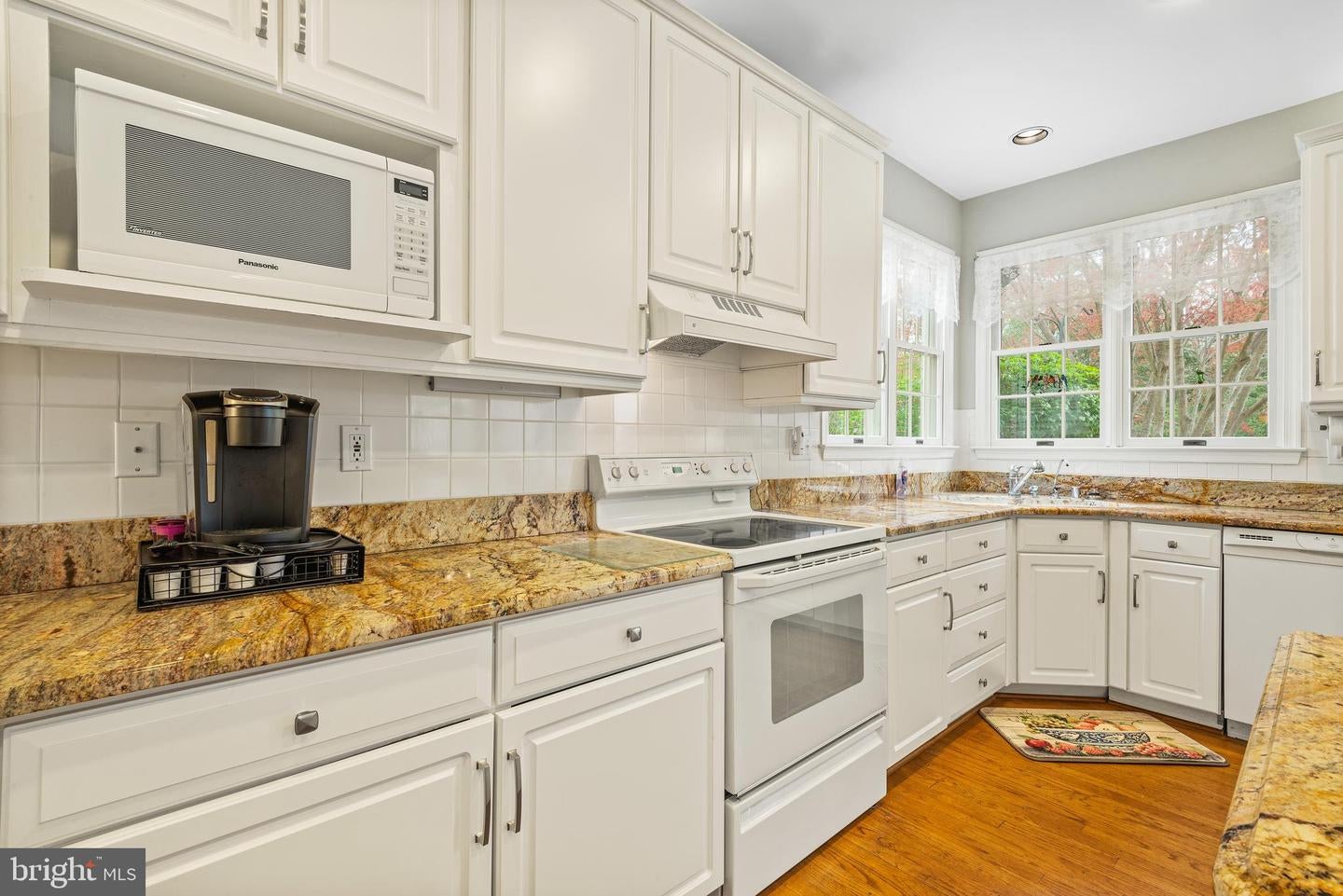 Annapolis, Maryland, 21403, United States, 4 Bedrooms Bedrooms, ,3 BathroomsBathrooms,Residential,Active,1941139