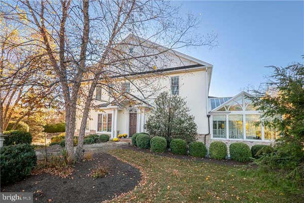 1908 CARRIAGE KNOLL DR, BETHLEHEM, PA 18015 - Image 1