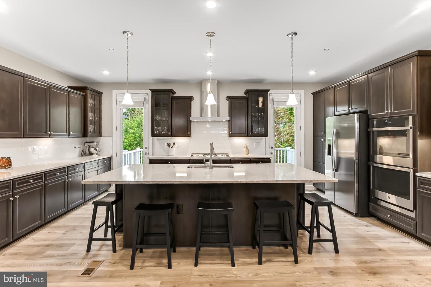 Fairfax, Virginia, 22033, United States, 4 Bedrooms Bedrooms, ,5 BathroomsBathrooms,Residential,Active,1992238