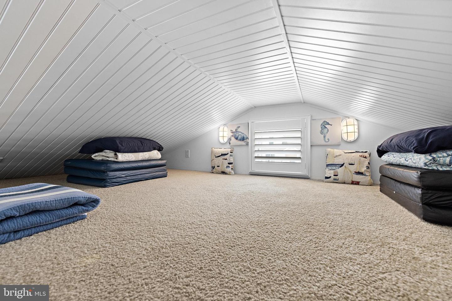 Beach Haven, New Jersey, 08008, United States, 5 Bedrooms Bedrooms, ,4 BathroomsBathrooms,Residential,Active,1941132