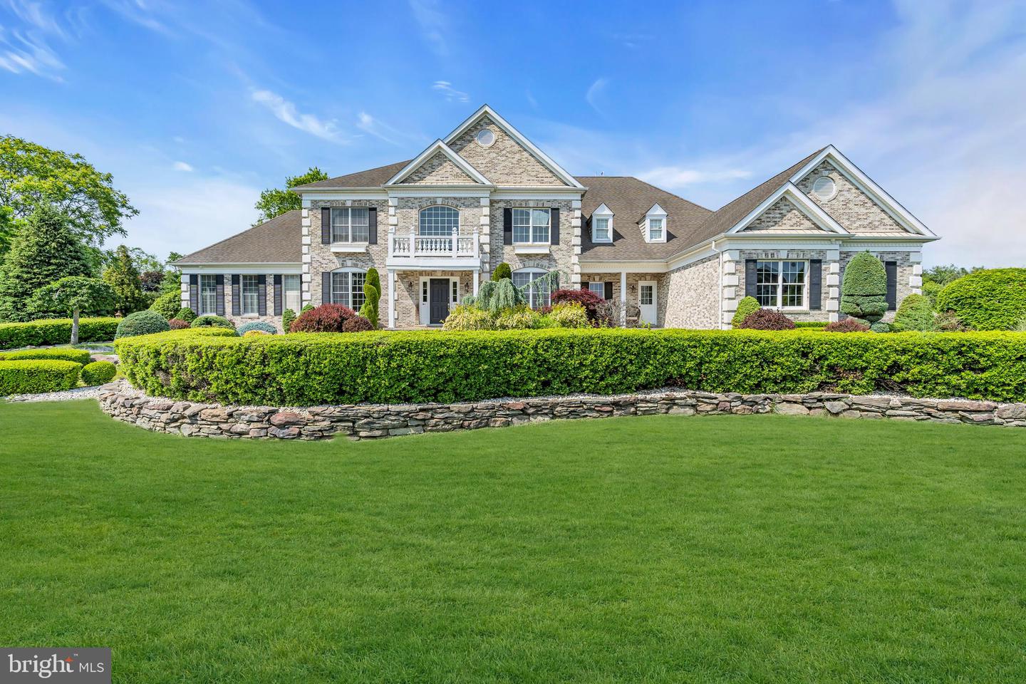 Farmingdale, New Jersey, 07727, United States, ,6 BathroomsBathrooms,Residential,Active,1868131