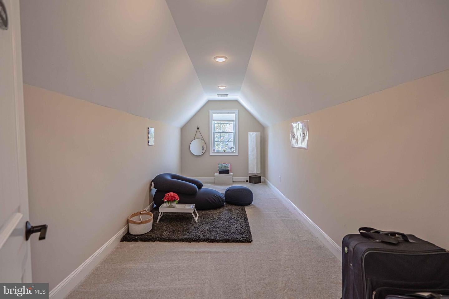 Bethlehem, Pennsylvania, 18020, United States, 4 Bedrooms Bedrooms, ,5 BathroomsBathrooms,Residential,Pending,1968396