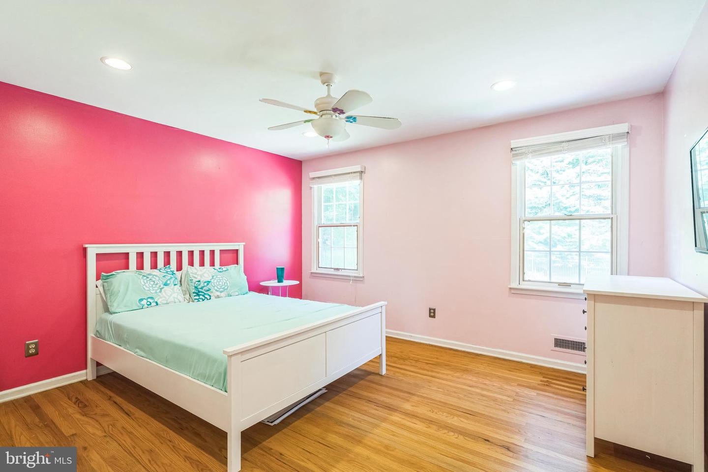 Wayne, Pennsylvania, 19087, United States, 4 Bedrooms Bedrooms, ,3 BathroomsBathrooms,Residential,Active,1904178