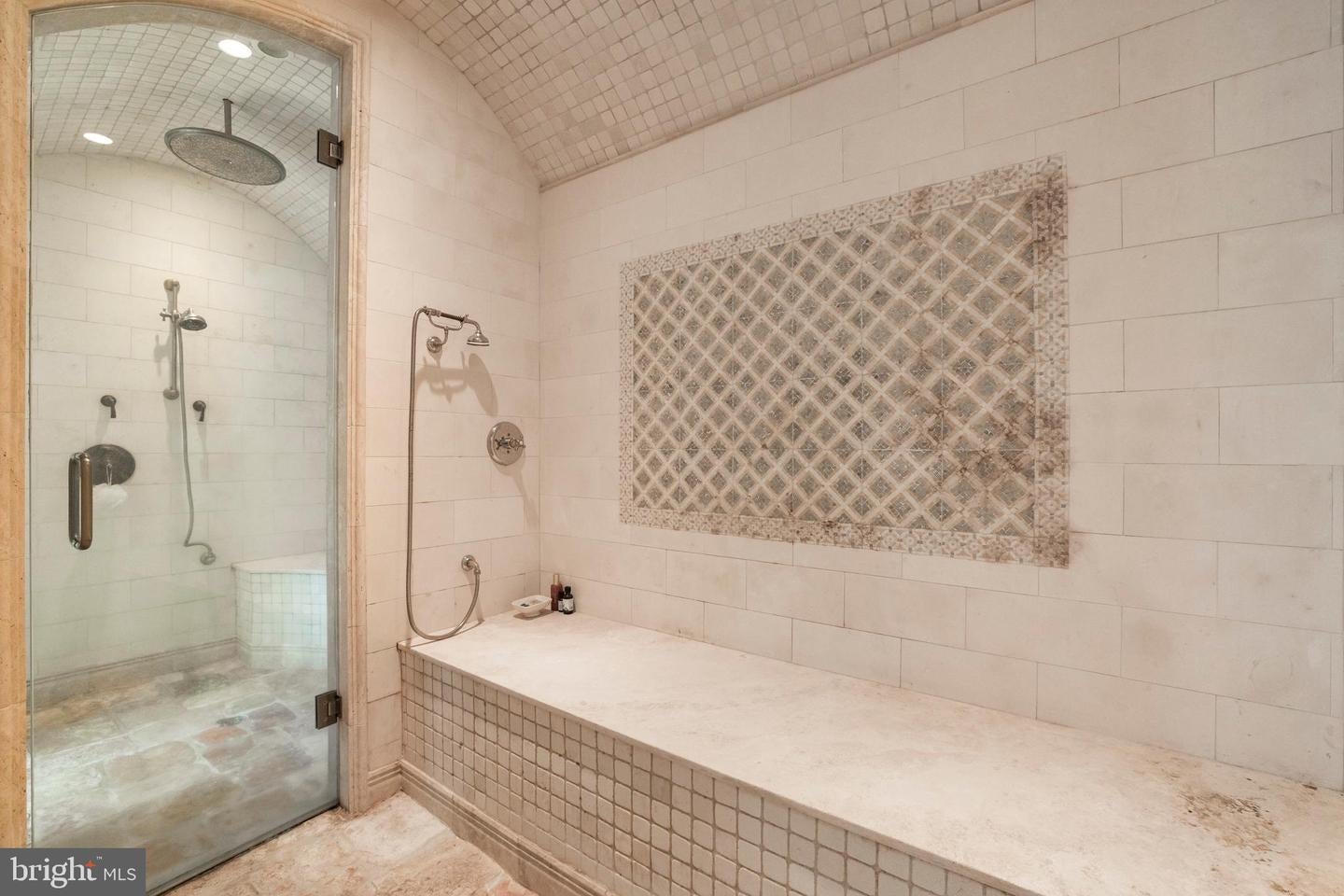Kennett Square, Pennsylvania, 19348, United States, ,9 BathroomsBathrooms,Residential,Active,1704224