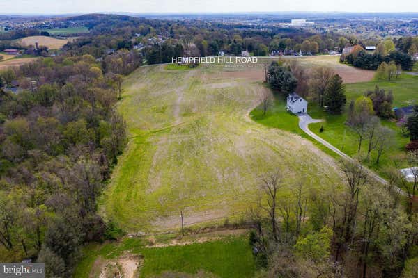 415 HEMPFIELD HILL RD, COLUMBIA, PA 17512, photo 2 of 11