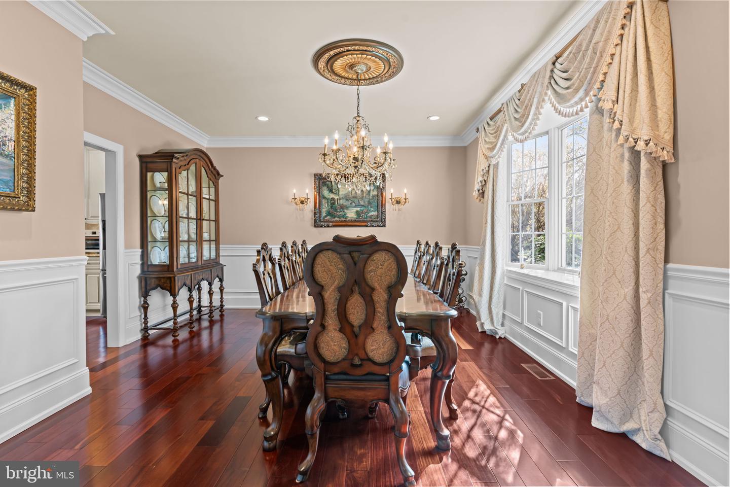 Havertown, Pennsylvania, 19083, United States, 5 Bedrooms Bedrooms, ,4 BathroomsBathrooms,Residential,Active,1972137