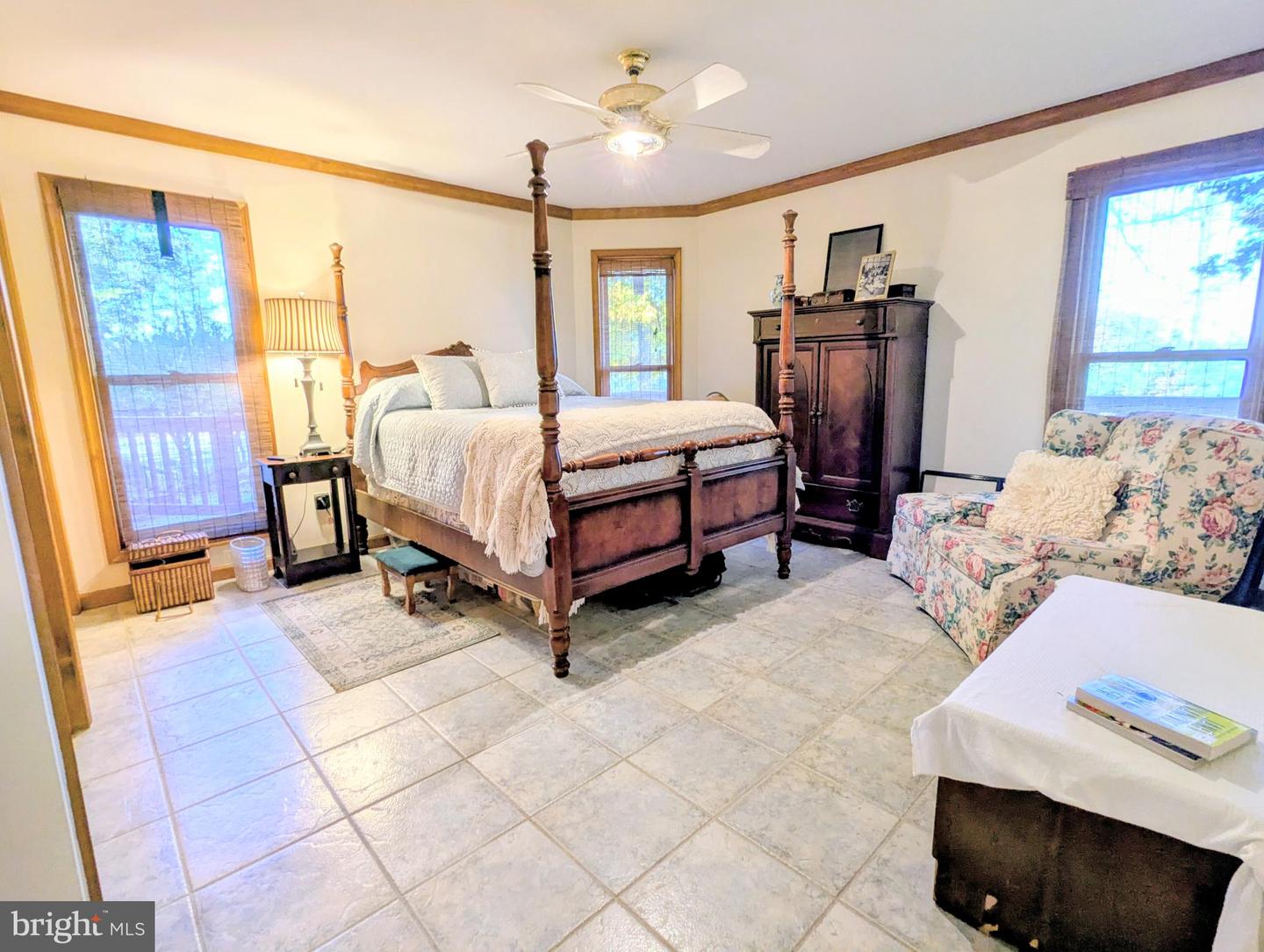 Queenstown, Maryland, 21658, United States, 4 Bedrooms Bedrooms, ,3 BathroomsBathrooms,Residential,Active,1973642