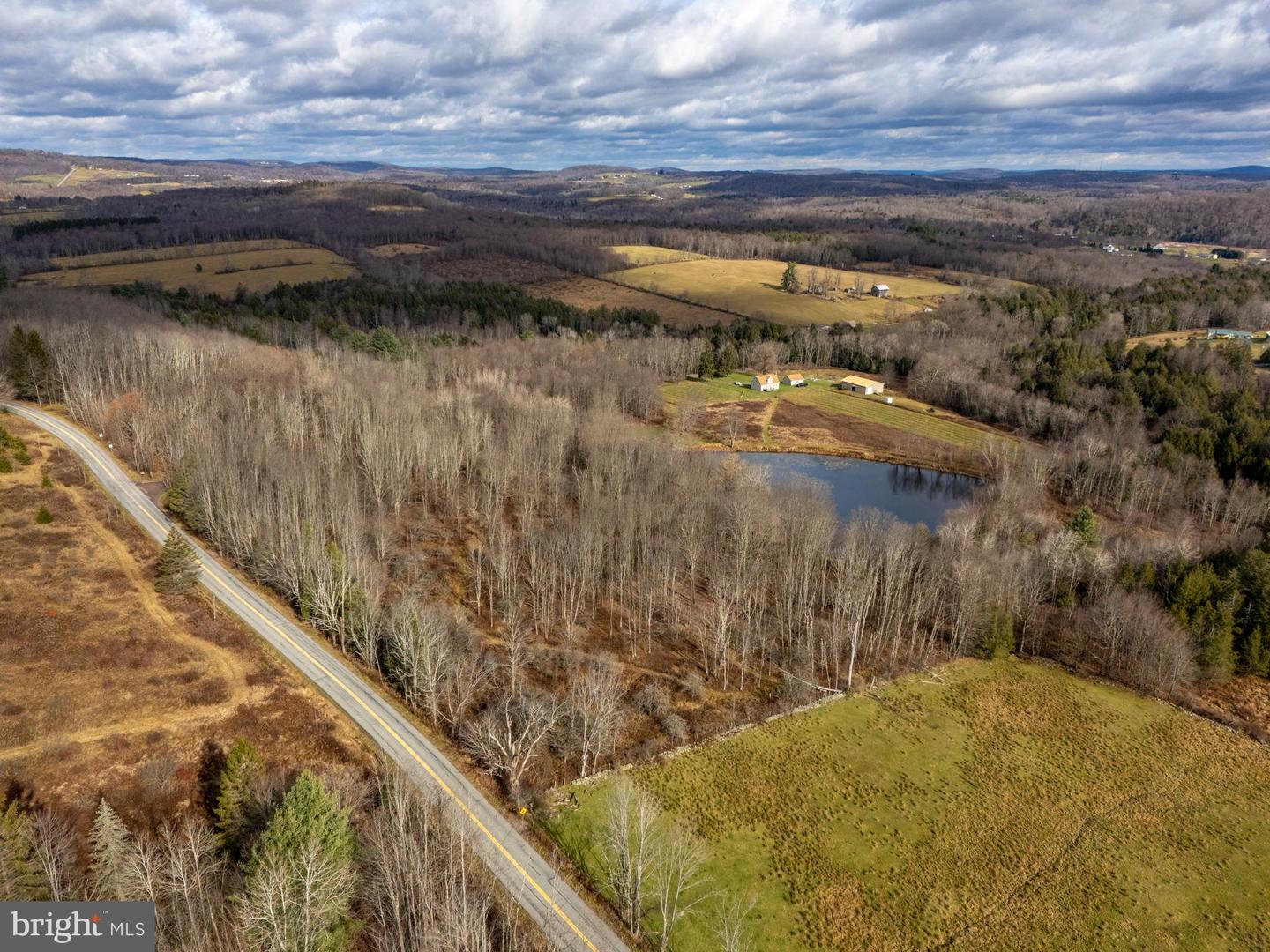 Waymart, Pennsylvania, 18472, United States, 4 Bedrooms Bedrooms, ,2 BathroomsBathrooms,Residential,Active,2007156