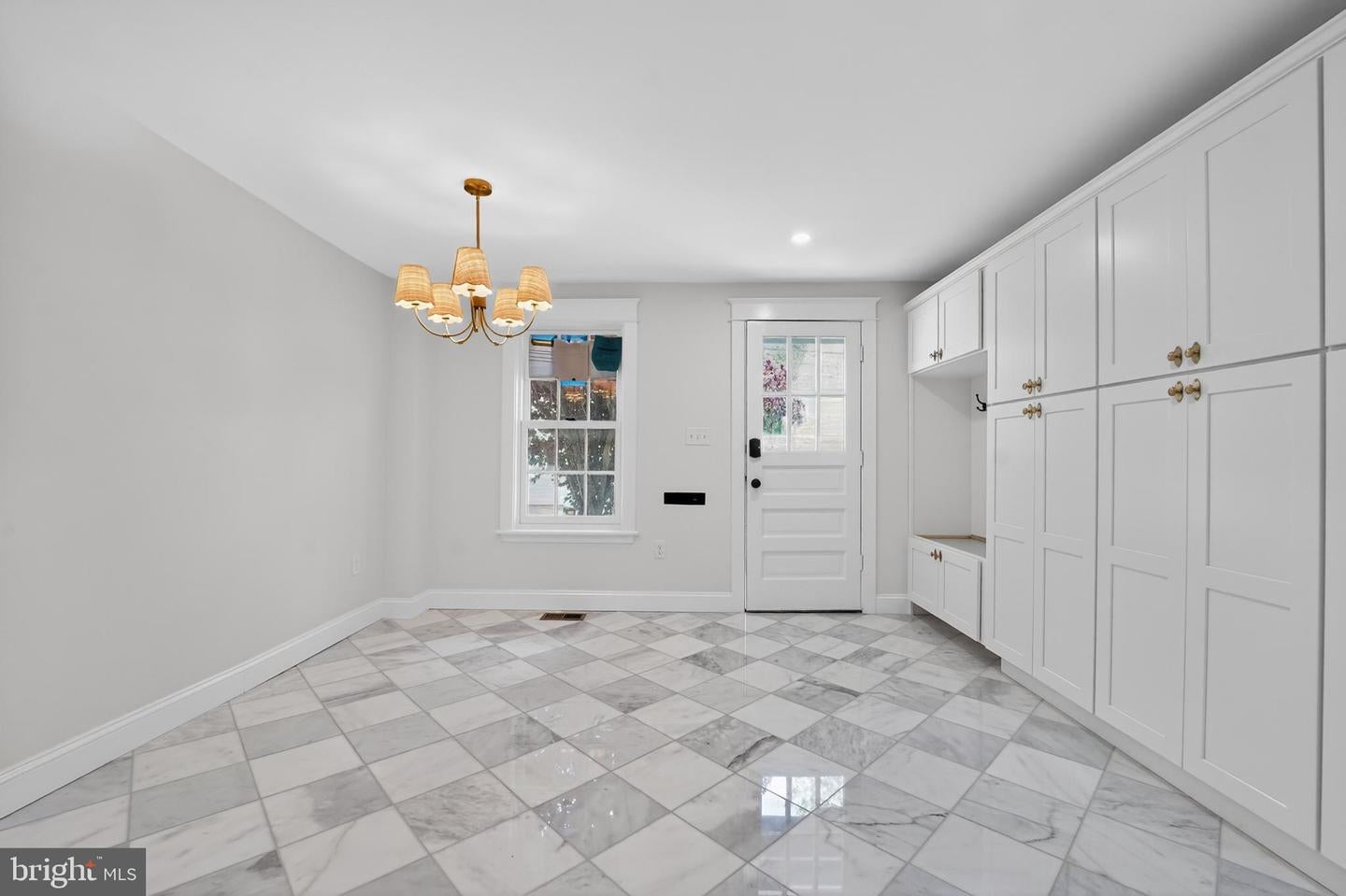 Annapolis, Maryland, 21401, United States, 4 Bedrooms Bedrooms, ,4 BathroomsBathrooms,Residential,Active,2051980