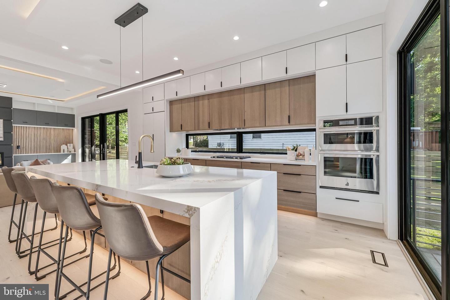 Falls Church, Virginia, 22042, United States, 6 Bedrooms Bedrooms, ,6 BathroomsBathrooms,Residential,Active,1989772