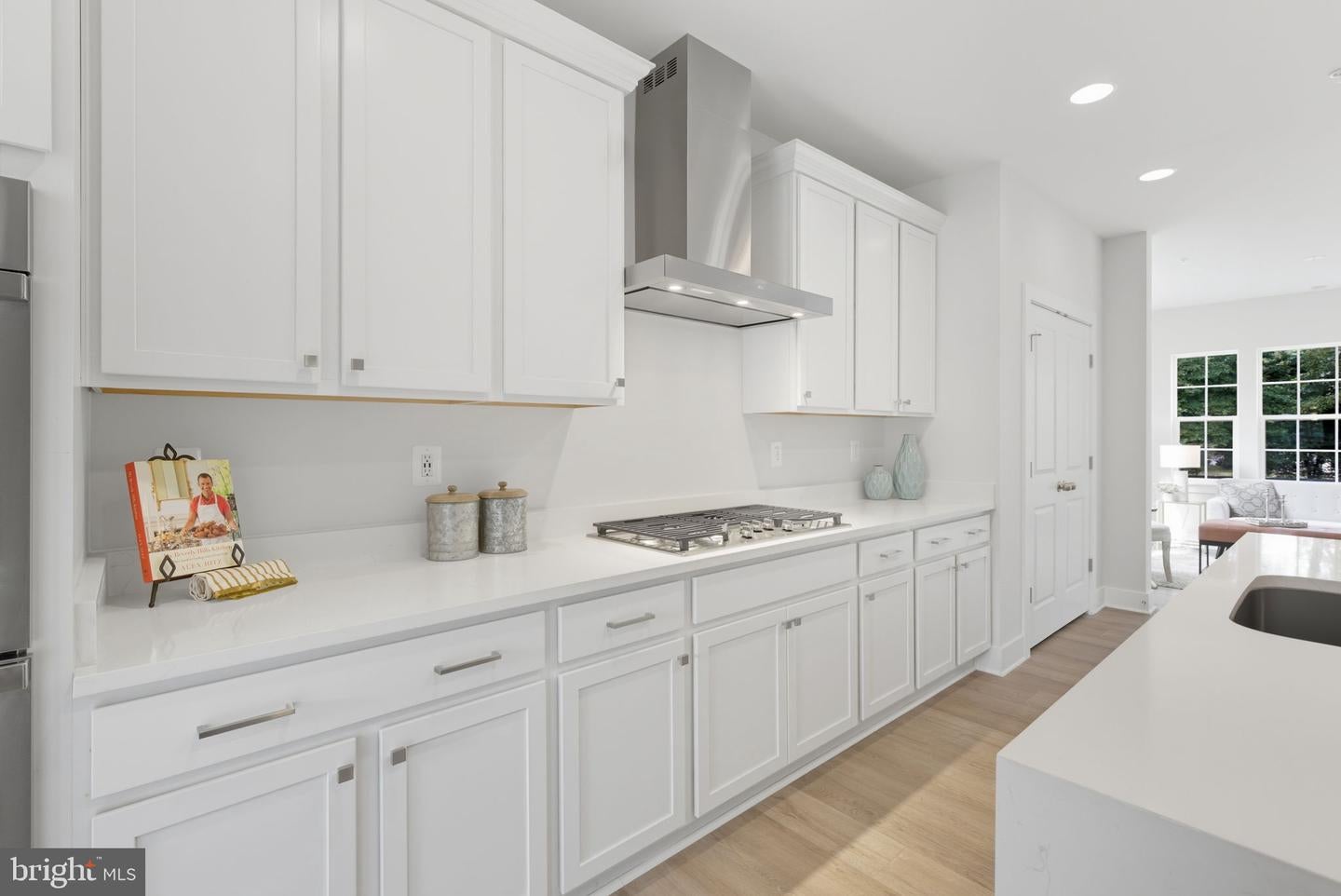 Washington Grove, Maryland, 20880, United States, 4 Bedrooms Bedrooms, ,4 BathroomsBathrooms,Residential,Active,1967308