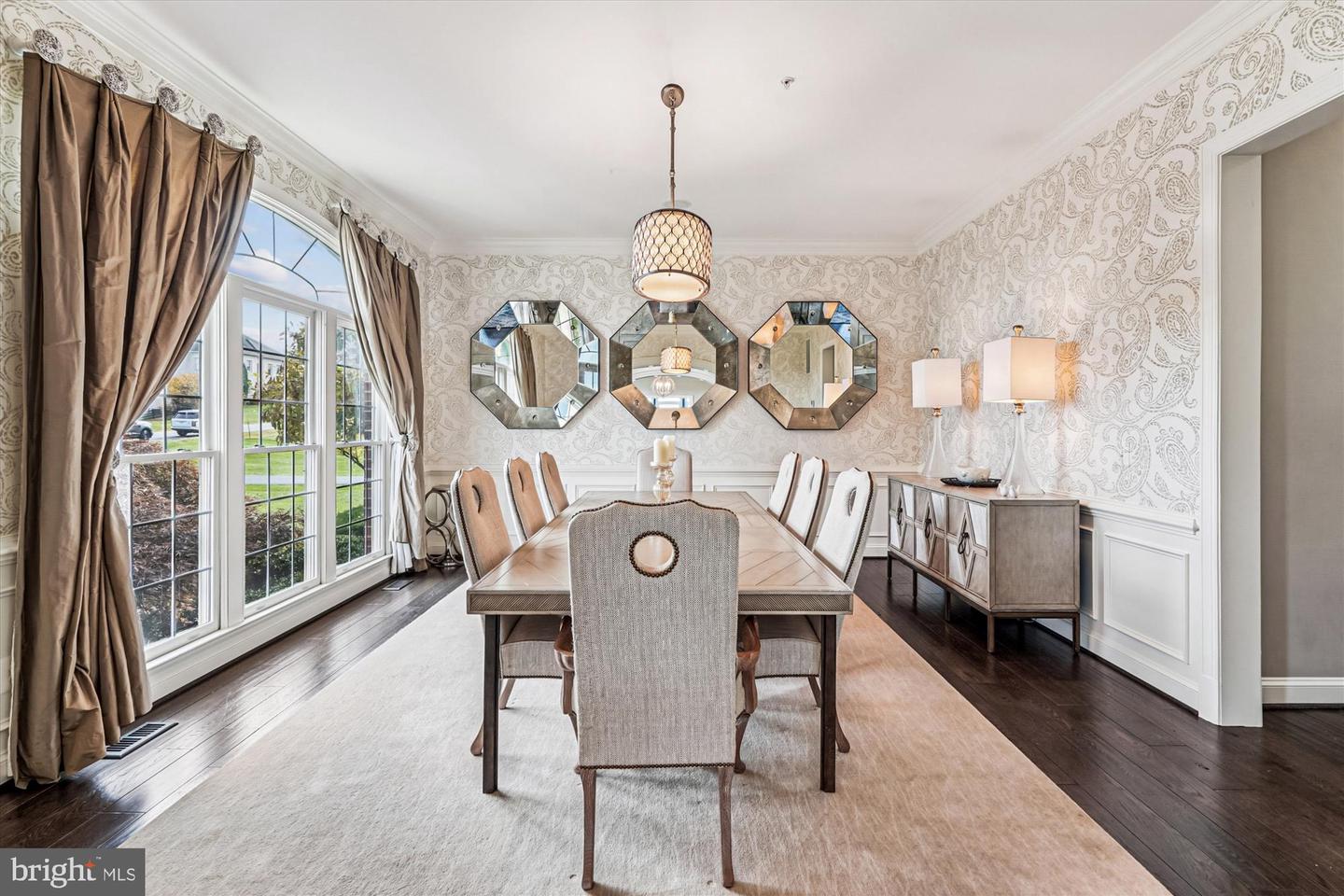 Leesburg, Virginia, 20175, United States, 5 Bedrooms Bedrooms, ,6 BathroomsBathrooms,Residential,Active,1987213