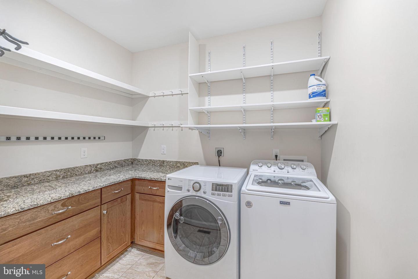 Bumpass, Virginia, 23024, United States, 1 Bedroom Bedrooms, ,2 BathroomsBathrooms,Residential,Active,1953381