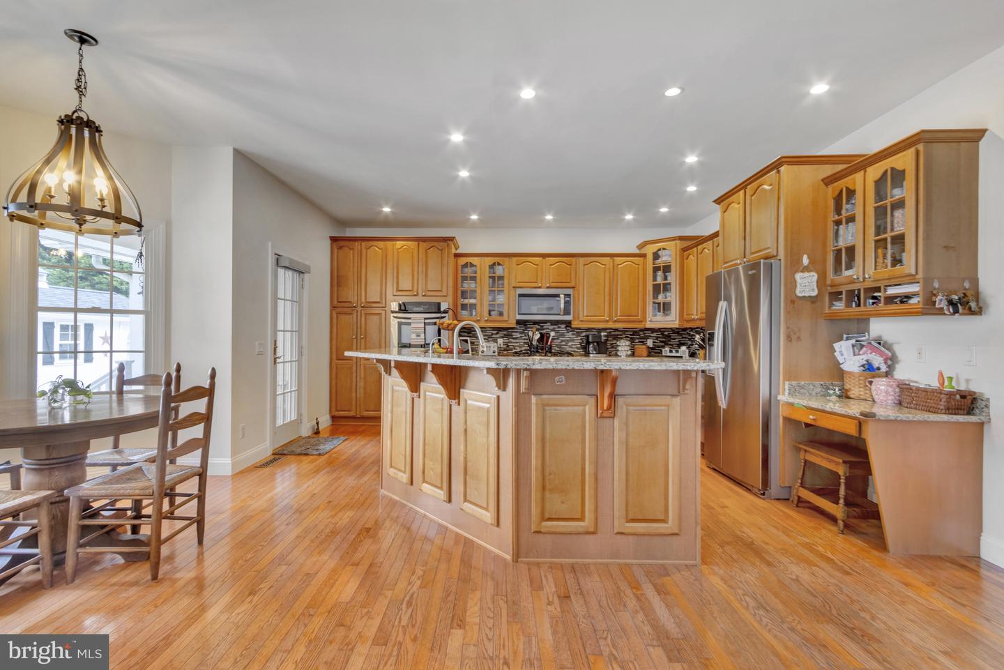 Milton, Delaware, 19968, United States, 4 Bedrooms Bedrooms, ,5 BathroomsBathrooms,Residential,Active,1941147