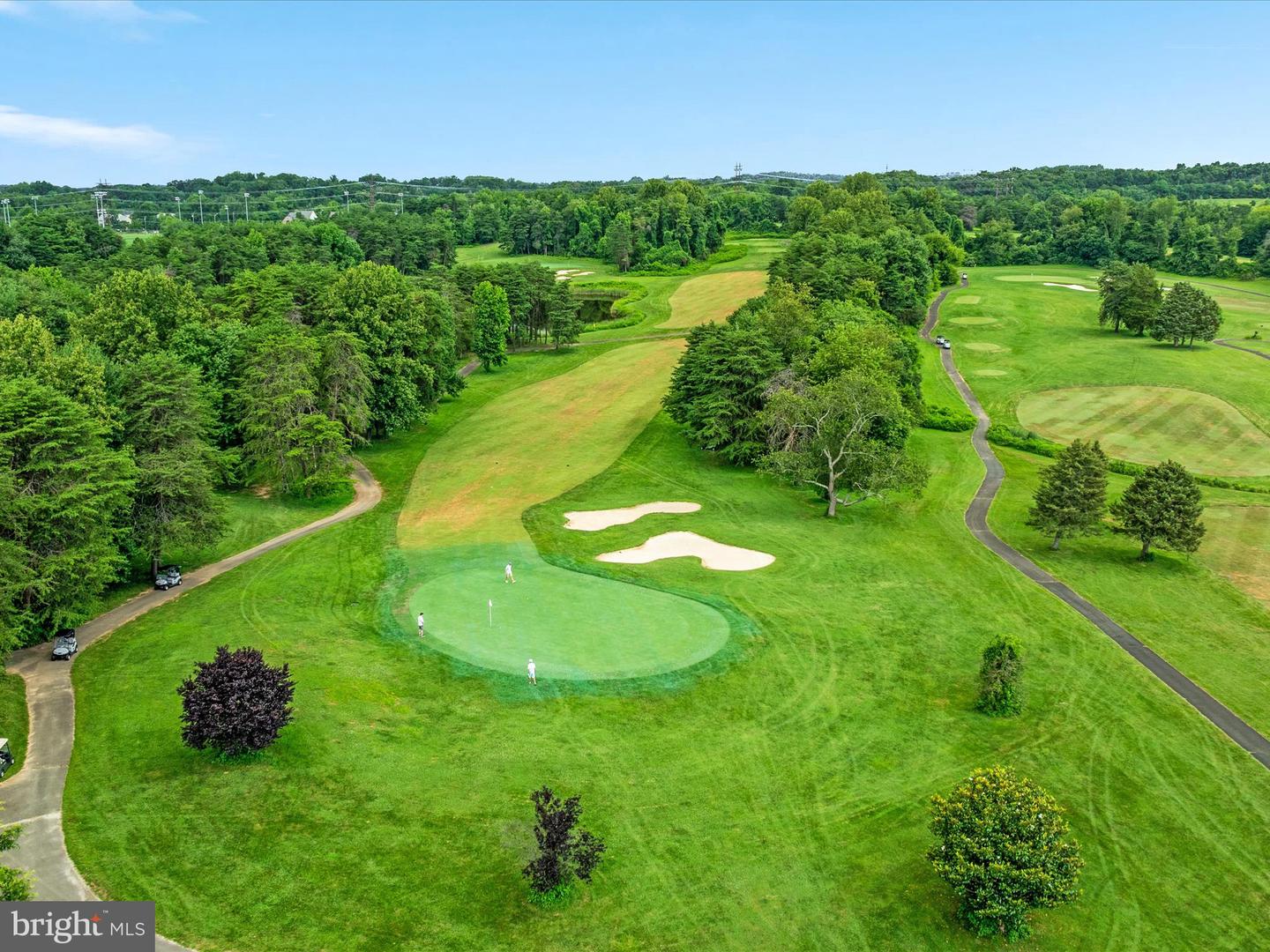 Clifton, Virginia, 20124, United States, 5 Bedrooms Bedrooms, ,5 BathroomsBathrooms,Residential,Active,1998598