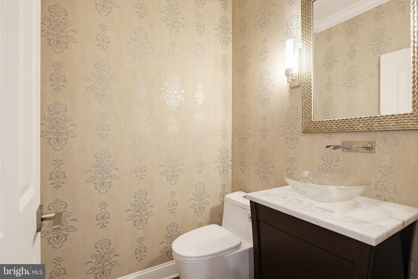 Ellicott City, Maryland, 21042, United States, 5 Bedrooms Bedrooms, ,5 BathroomsBathrooms,Residential,Active,2043423