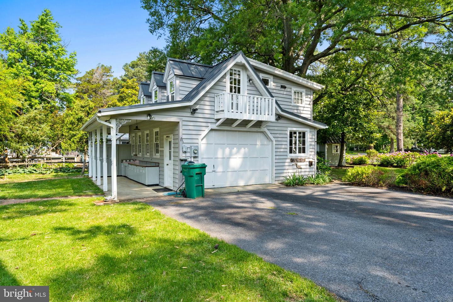 Cobb Island, Maryland, 20625, United States, 6 Bedrooms Bedrooms, ,6 BathroomsBathrooms,Residential,Contingent,1849506