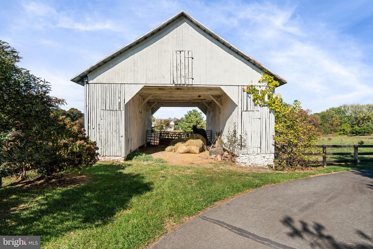 Leesburg, Virginia, 20175, United States, 4 Bedrooms Bedrooms, ,5 BathroomsBathrooms,Residential,Active,2011862