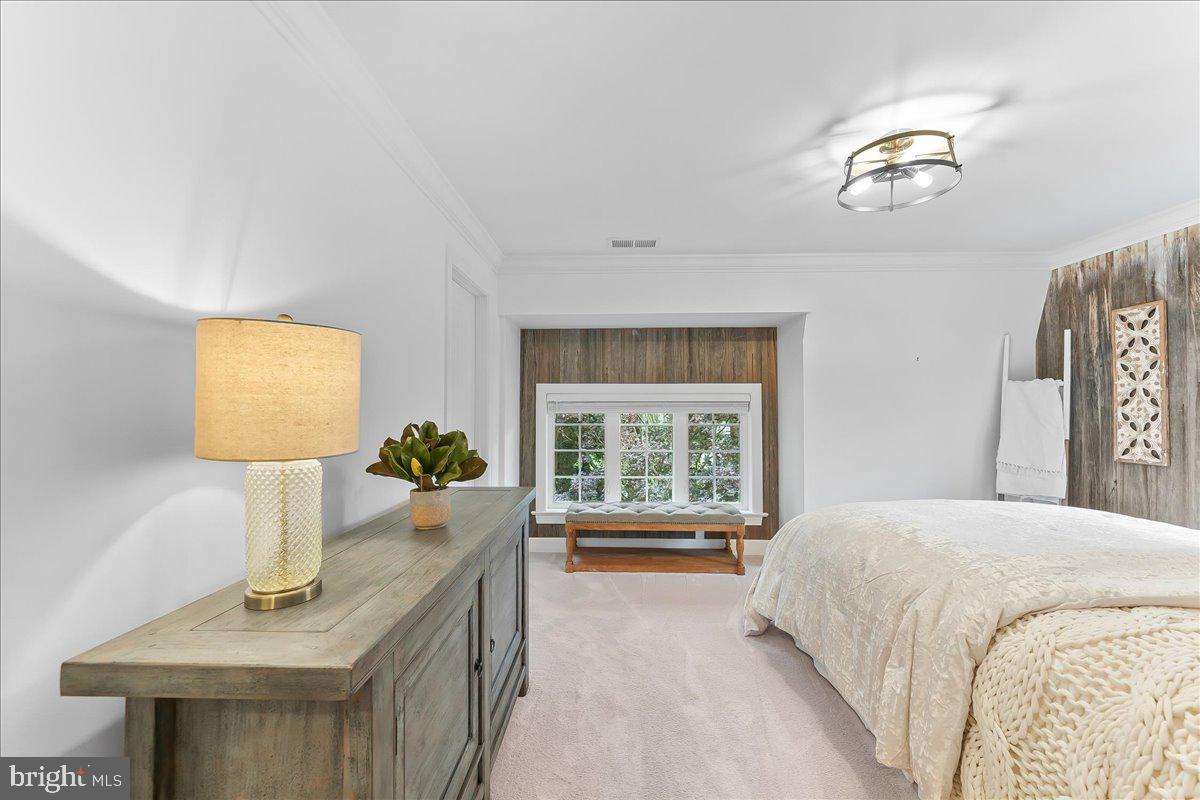 Wilmington, Delaware, 19807, United States, 5 Bedrooms Bedrooms, ,6 BathroomsBathrooms,Residential,Active,1988434