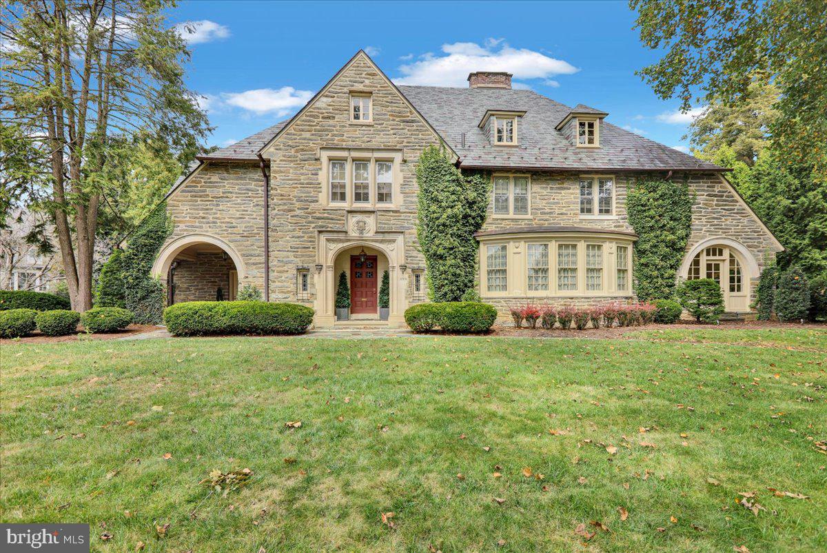 Wyomissing, Pennsylvania, 19610, United States, 6 Bedrooms Bedrooms, ,5 BathroomsBathrooms,Residential,Active,1952486 Wyomissing, Pennsylvania, 19610, United States, 6 Bedrooms Bedrooms, ,5 BathroomsBathrooms,Residential,Active,1952486