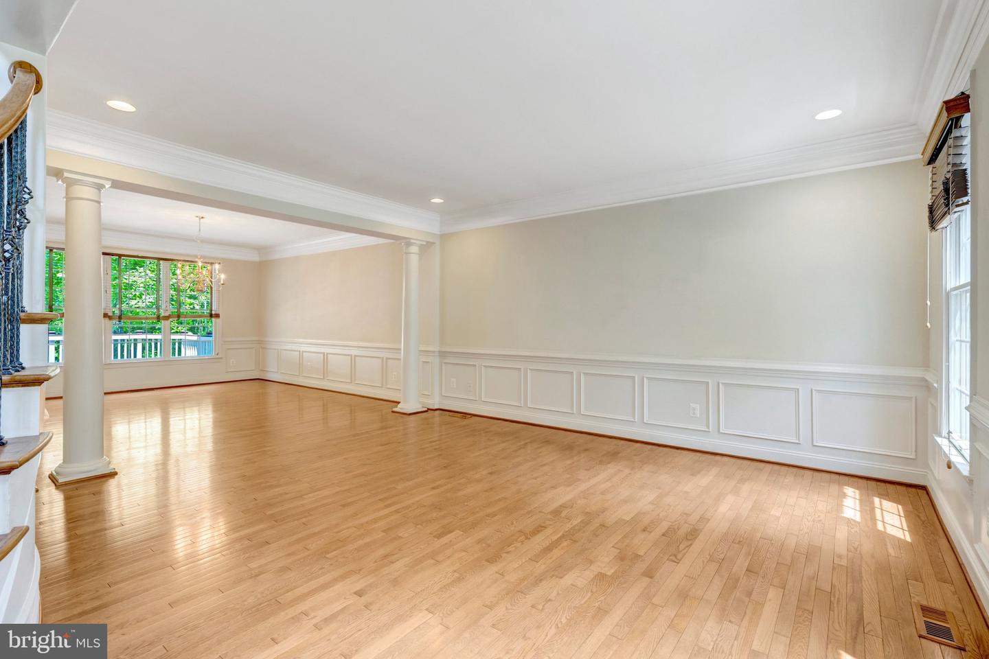 Haymarket, Virginia, 20169, United States, 5 Bedrooms Bedrooms, ,5 BathroomsBathrooms,Residential,Pending,2031766