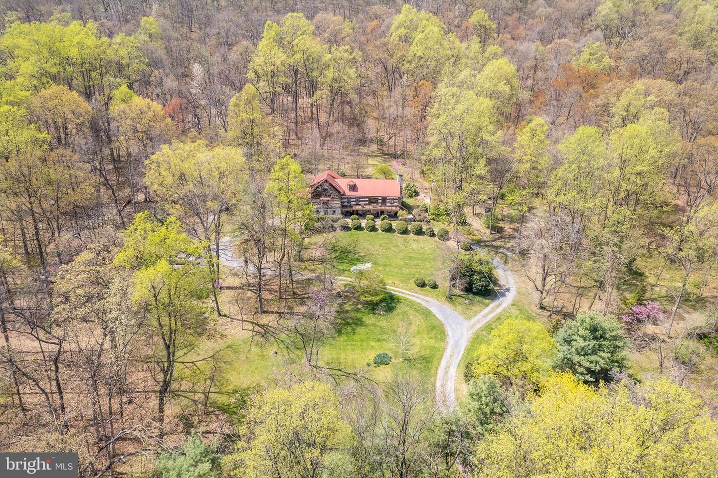 Winchester, Virginia, 22602, United States, 4 Bedrooms Bedrooms, ,4 BathroomsBathrooms,Residential,Active,2041509