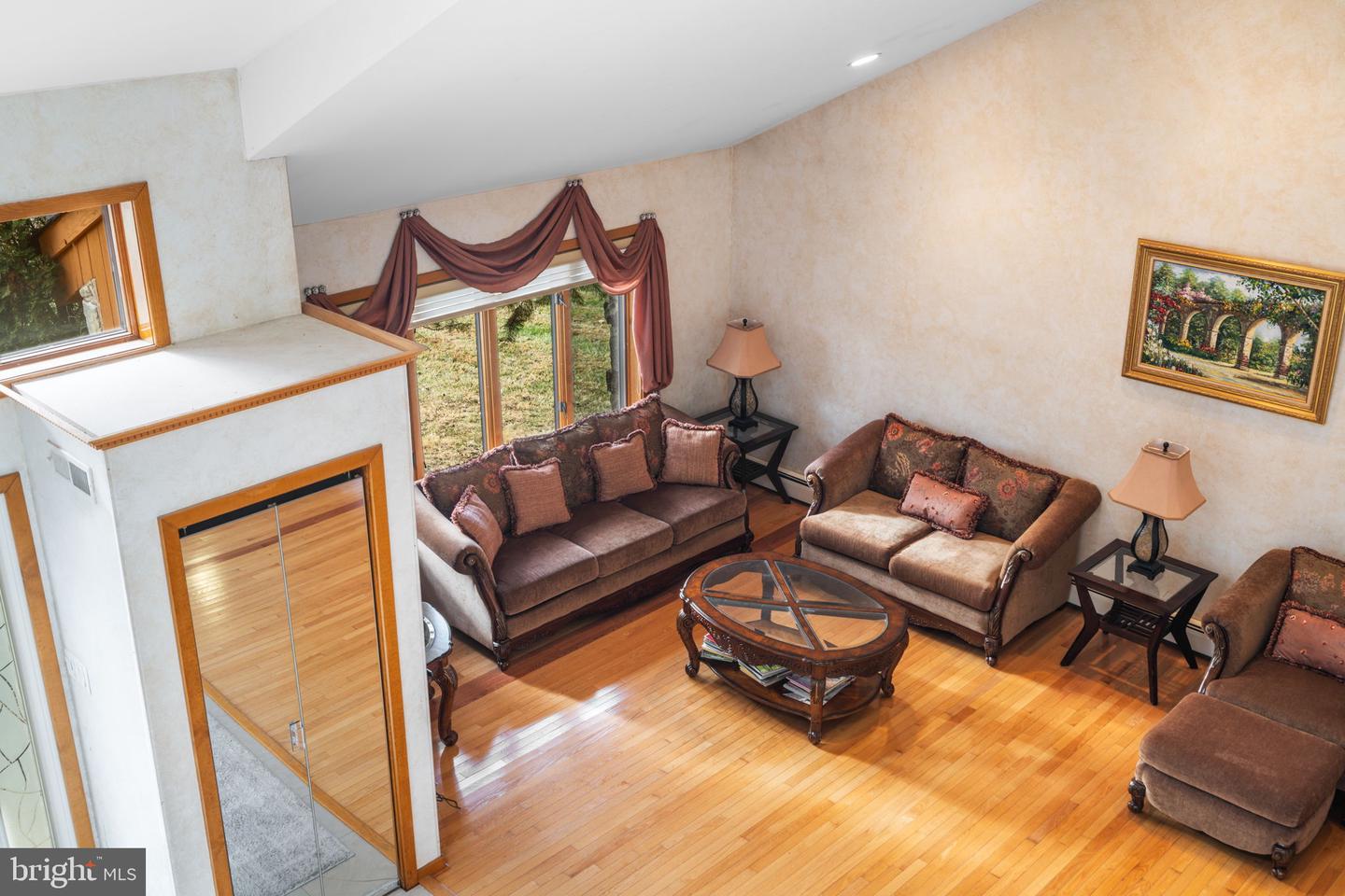 Huntingdon Valley, Pennsylvania, 19006, United States, 5 Bedrooms Bedrooms, ,3 BathroomsBathrooms,Residential,Active,2007964