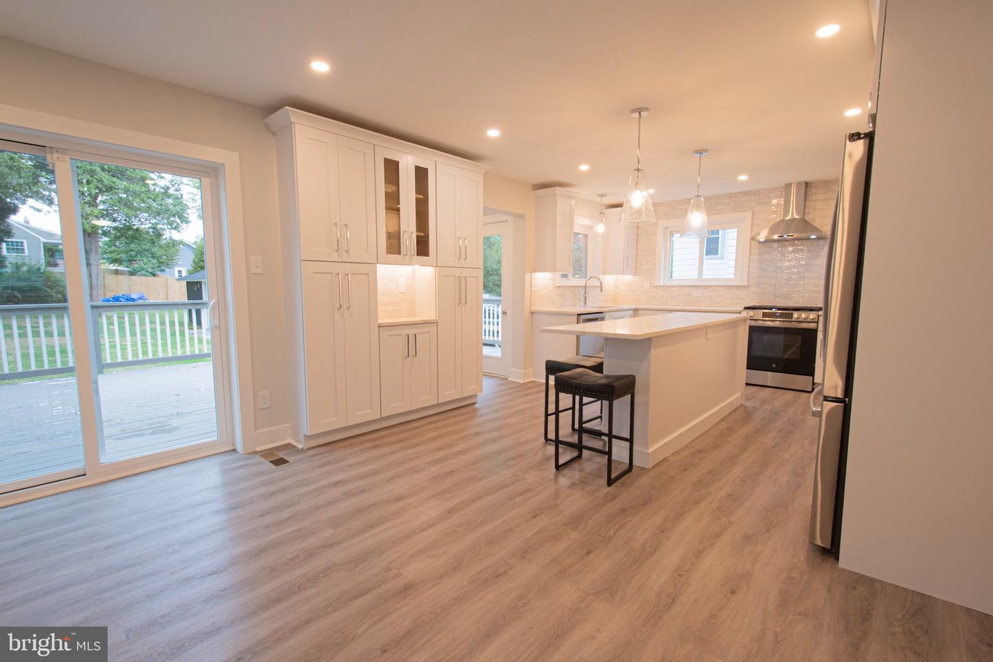 Paoli, Pennsylvania, 19301, United States, 4 Bedrooms Bedrooms, ,4 BathroomsBathrooms,Residential,Active,1953393