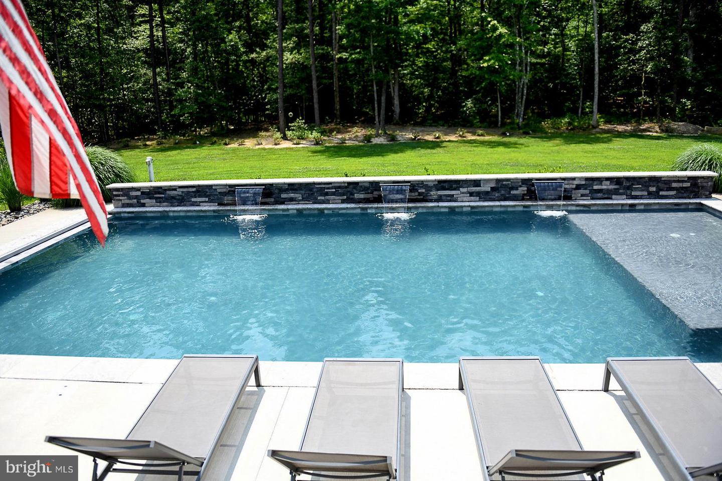 Leonardtown, Maryland, 20650, United States, 6 Bedrooms Bedrooms, ,4 BathroomsBathrooms,Residential,Contingent,1914636