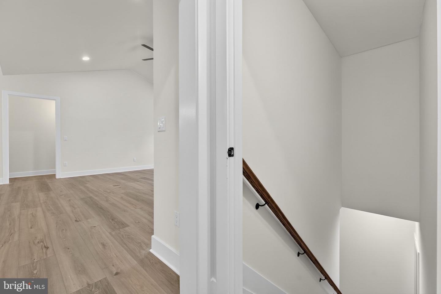 Warrenton, Virginia, 20187, United States, 3 Bedrooms Bedrooms, ,4 BathroomsBathrooms,Residential,Active,1963257