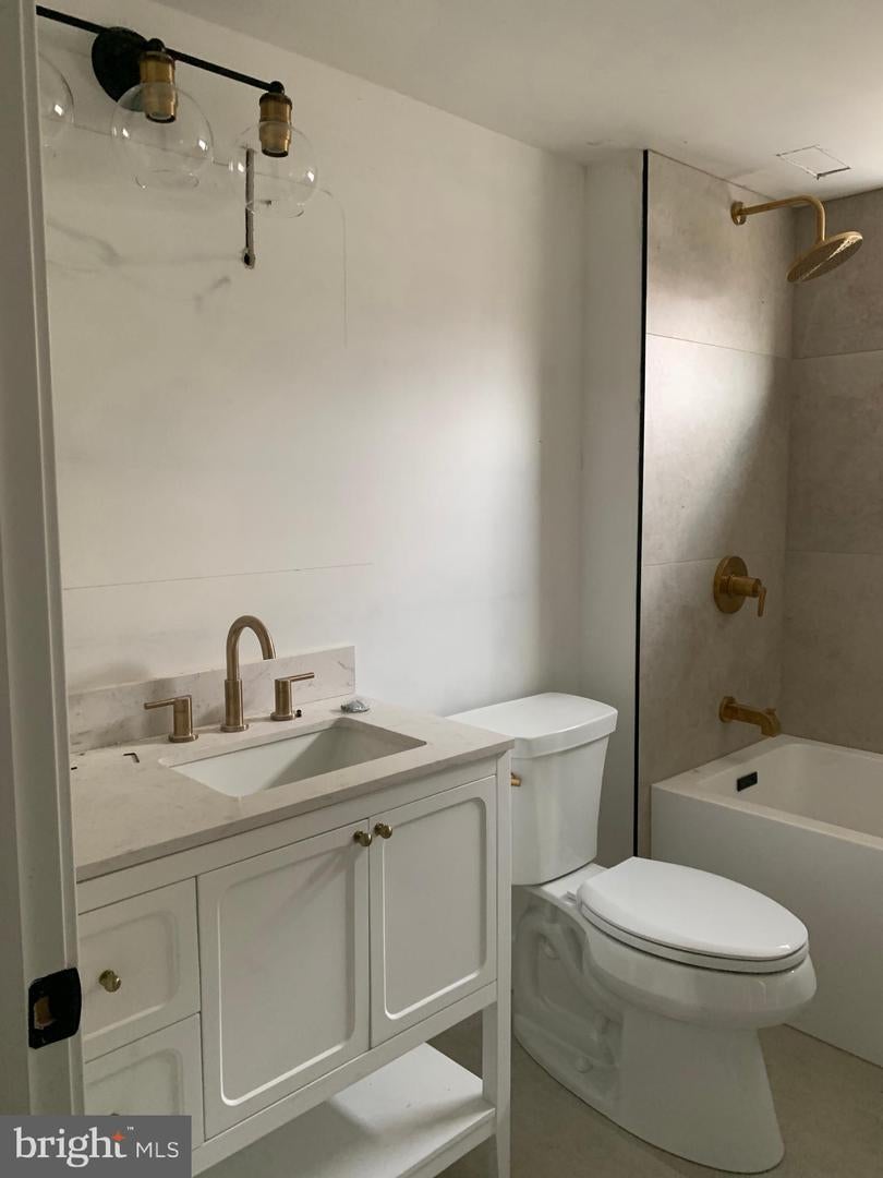 Philadelphia, Pennsylvania, 19127, United States, 6 Bedrooms Bedrooms, ,6 BathroomsBathrooms,Residential,Active,1900208