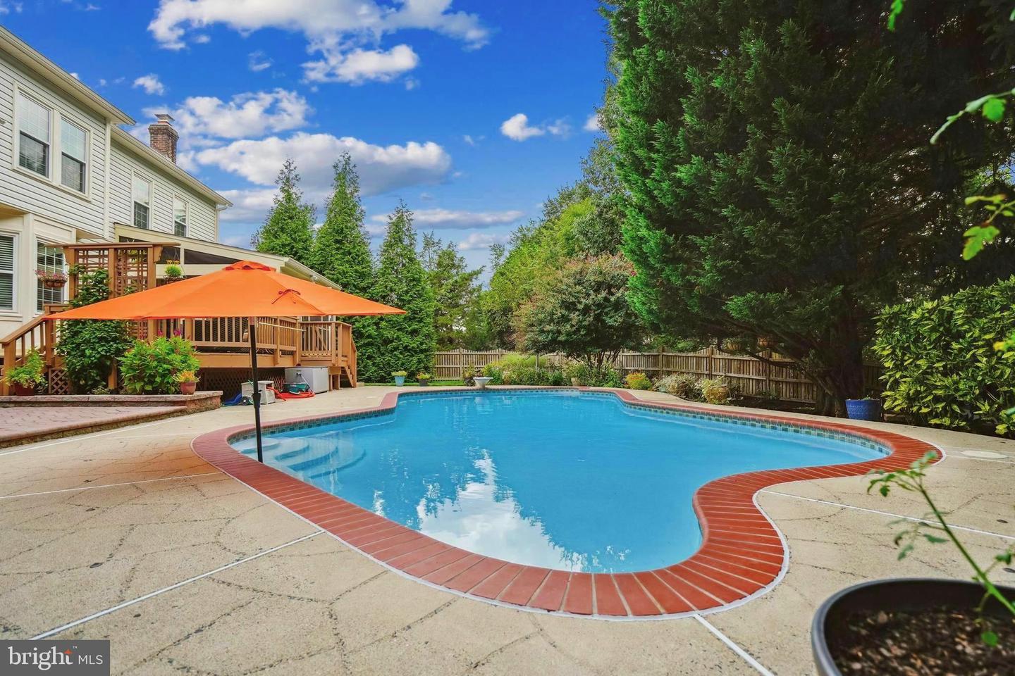 Centreville, Virginia, 20121, United States, 4 Bedrooms Bedrooms, ,5 BathroomsBathrooms,Residential,Active,1914622