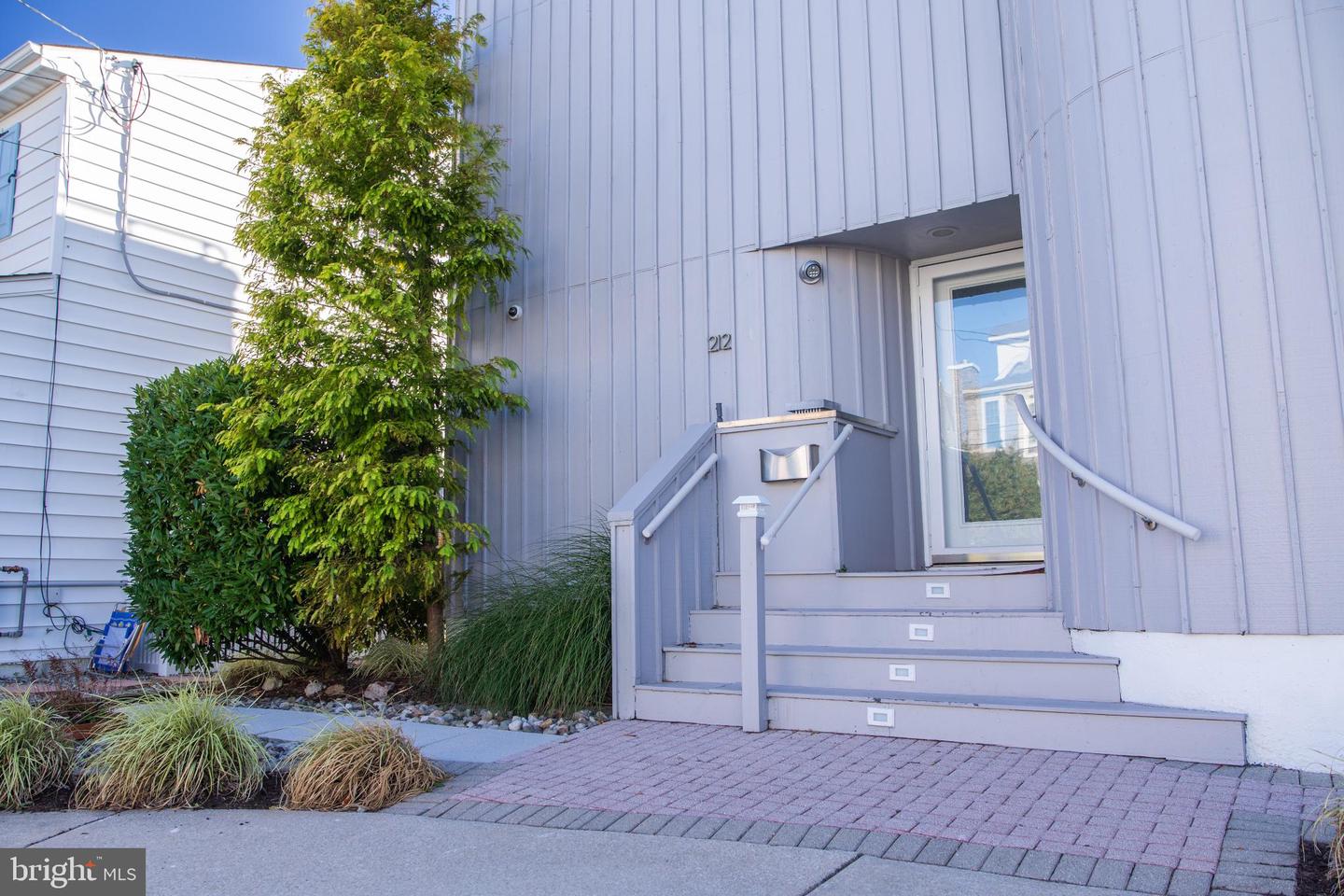 Longport, New Jersey, 08403, United States, 3 Bedrooms Bedrooms, ,2 BathroomsBathrooms,Residential,Active,1936141