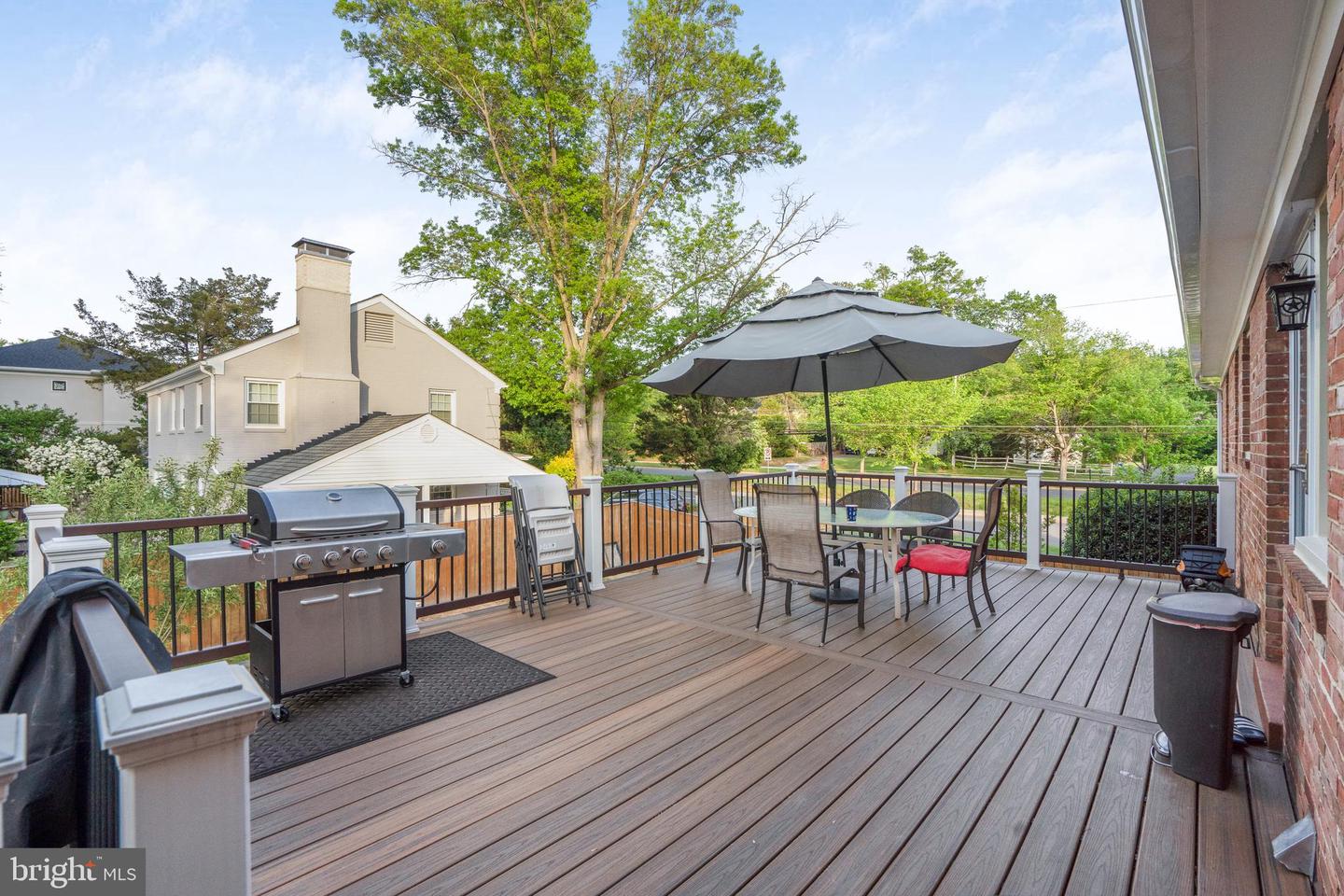Vienna, Virginia, 22180, United States, 6 Bedrooms Bedrooms, ,4 BathroomsBathrooms,Residential,Active,1899895