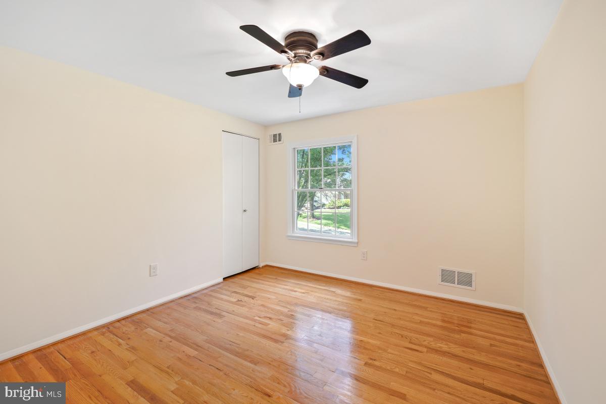 Potomac, Maryland, 20854, United States, 4 Bedrooms Bedrooms, ,3 BathroomsBathrooms,Residential,Active,1889030