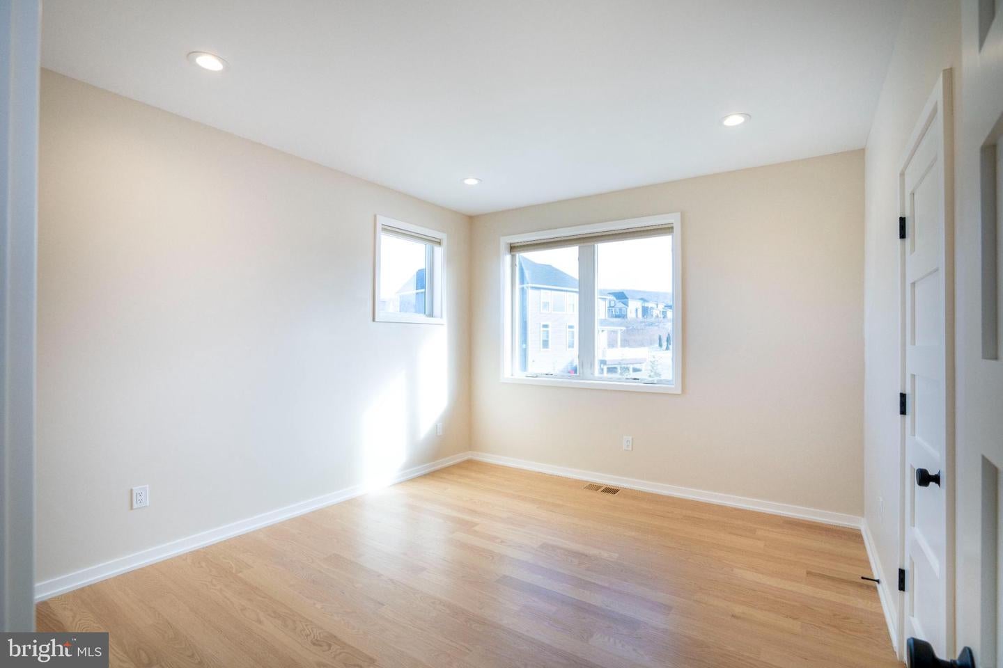 State College, Pennsylvania, 16801, United States, 4 Bedrooms Bedrooms, ,4 BathroomsBathrooms,Residential,Active,2012913