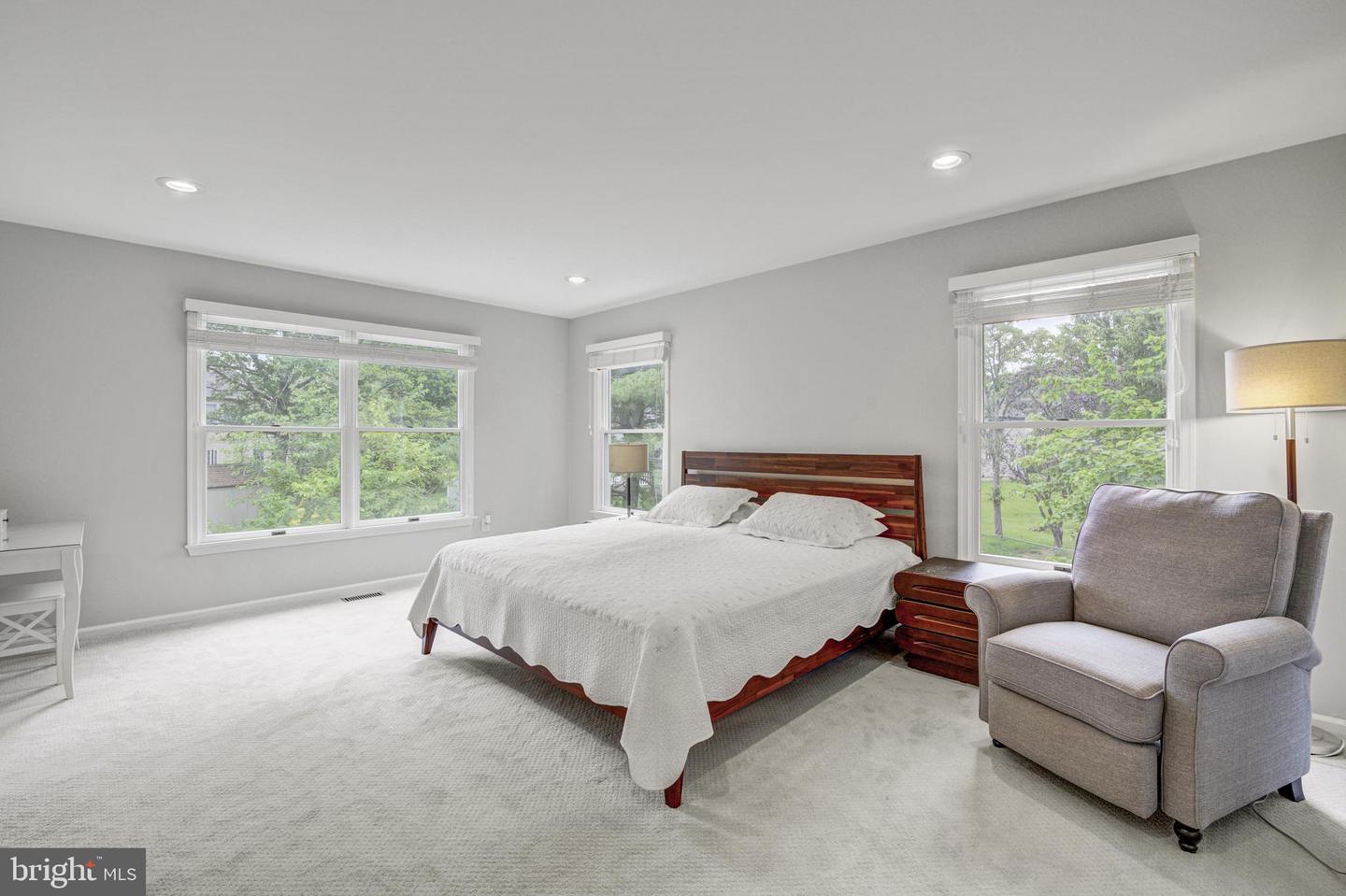 Plainsboro, New Jersey, 08536, United States, 5 Bedrooms Bedrooms, ,3 BathroomsBathrooms,Residential,Active,1853623