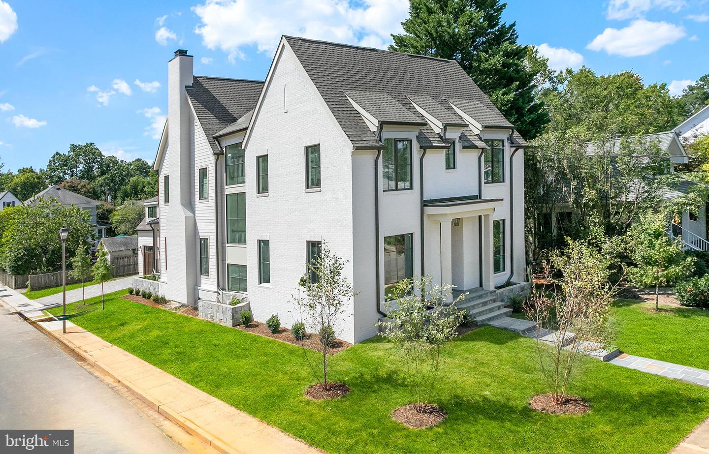 Arlington, Virginia, 22201, United States, 7 Bedrooms Bedrooms, ,8 BathroomsBathrooms,Residential,Active,1944105