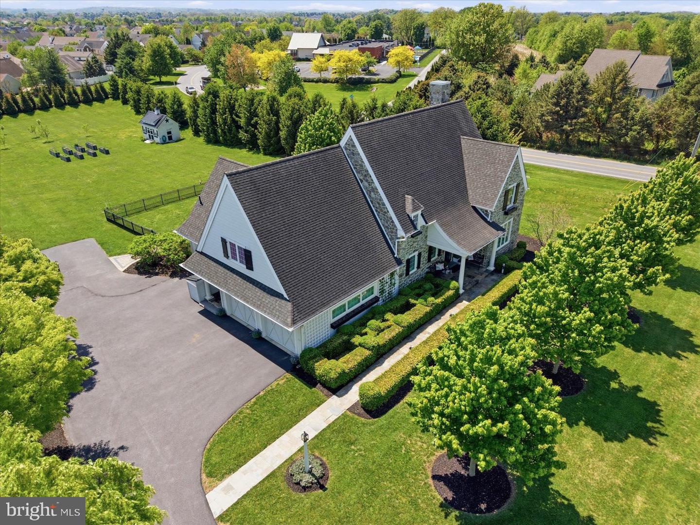 Lititz, Pennsylvania, 17543, United States, 4 Bedrooms Bedrooms, ,3 BathroomsBathrooms,Residential,Pending,2045746