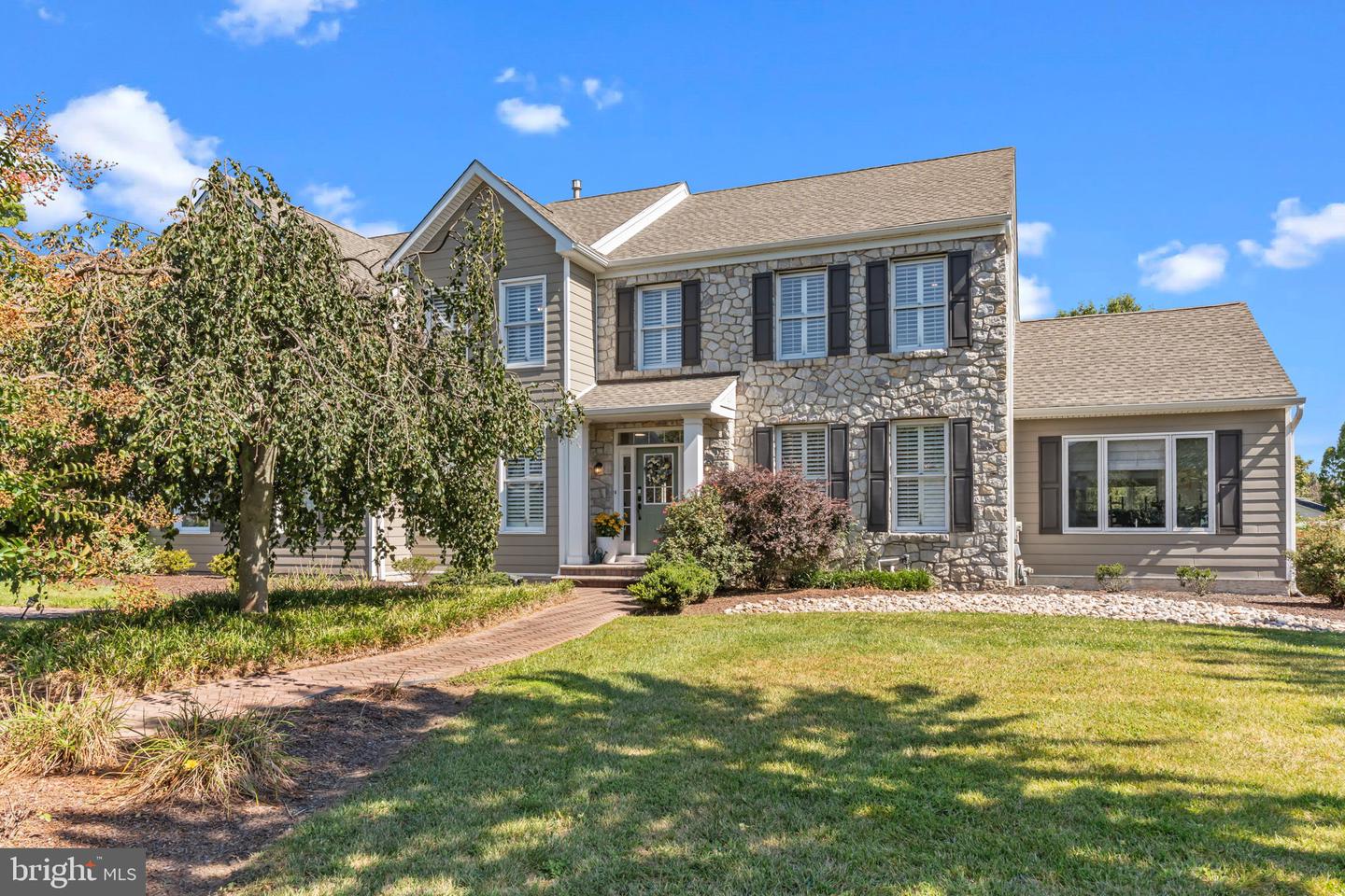 Yardley, Pennsylvania, 19067, United States, 4 Bedrooms Bedrooms, ,4 BathroomsBathrooms,Residential,Active,1926886