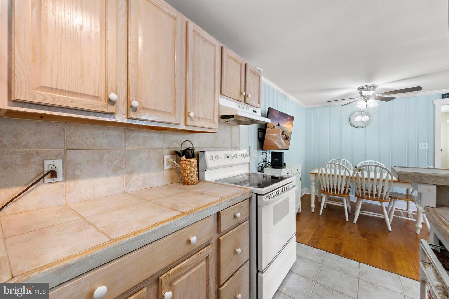 Long Beach Township, New Jersey, 08008, United States, 4 Bedrooms Bedrooms, ,2 BathroomsBathrooms,Residential,Active,1914611