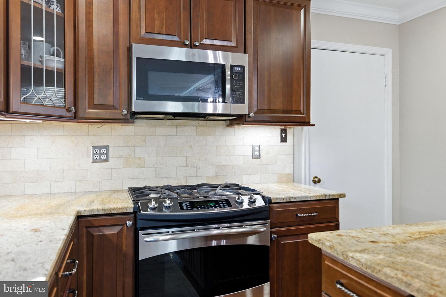Annandale, Virginia, 22003, United States, 4 Bedrooms Bedrooms, ,4 BathroomsBathrooms,Residential,Active,1900183