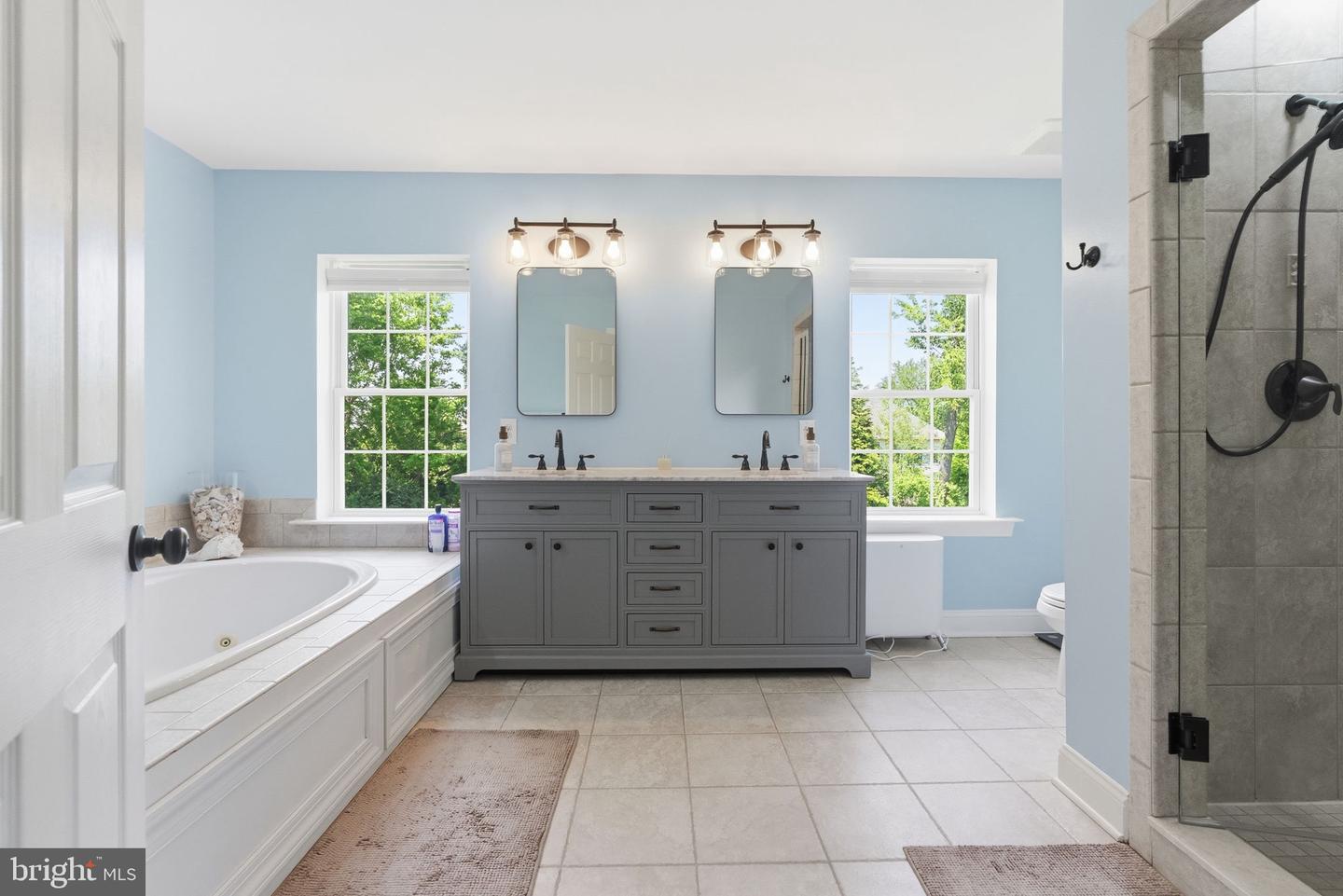 Garnet Valley, Pennsylvania, 19060, United States, 5 Bedrooms Bedrooms, ,6 BathroomsBathrooms,Residential,Active,2052097