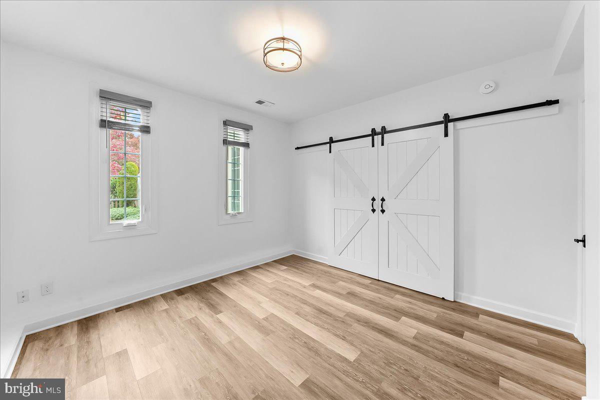 Wilmington, Delaware, 19807, United States, 5 Bedrooms Bedrooms, ,6 BathroomsBathrooms,Residential,Active,1988434