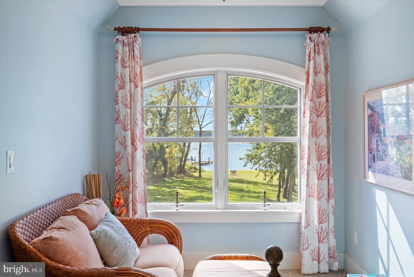 Middle River, Maryland, 21220, United States, 7 Bedrooms Bedrooms, ,7 BathroomsBathrooms,Residential,Active,1969646