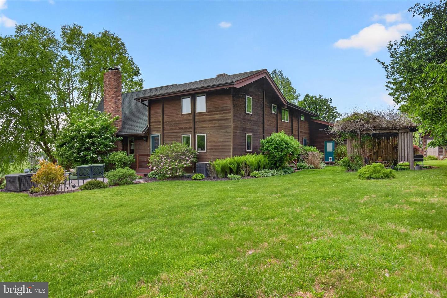 Harrisburg, Pennsylvania, 17112, United States, 3 Bedrooms Bedrooms, ,4 BathroomsBathrooms,Residential,Active,2045613