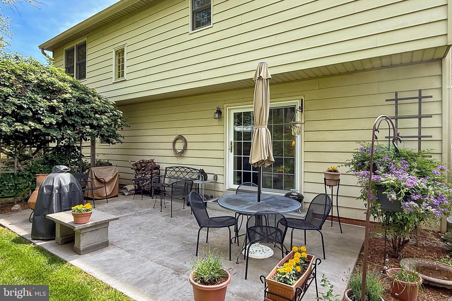 Fairfax, Virginia, 22032, United States, 4 Bedrooms Bedrooms, ,3 BathroomsBathrooms,Residential,Active,1810450