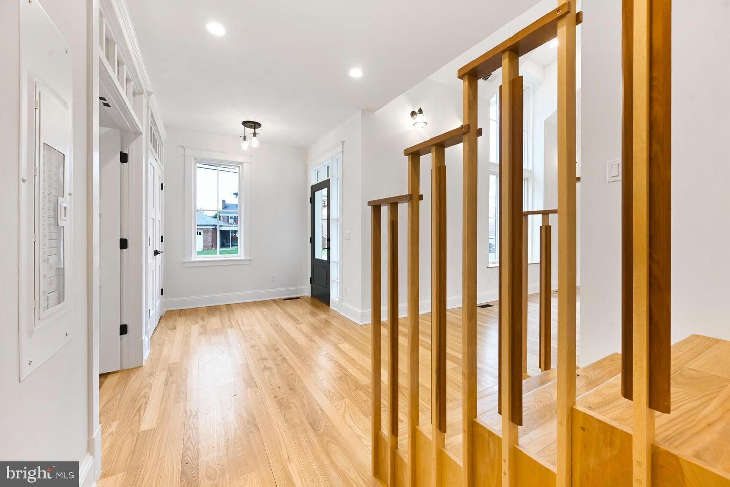 Alexandria, Virginia, 22301, United States, 6 Bedrooms Bedrooms, ,6 BathroomsBathrooms,Residential,Active,1825083