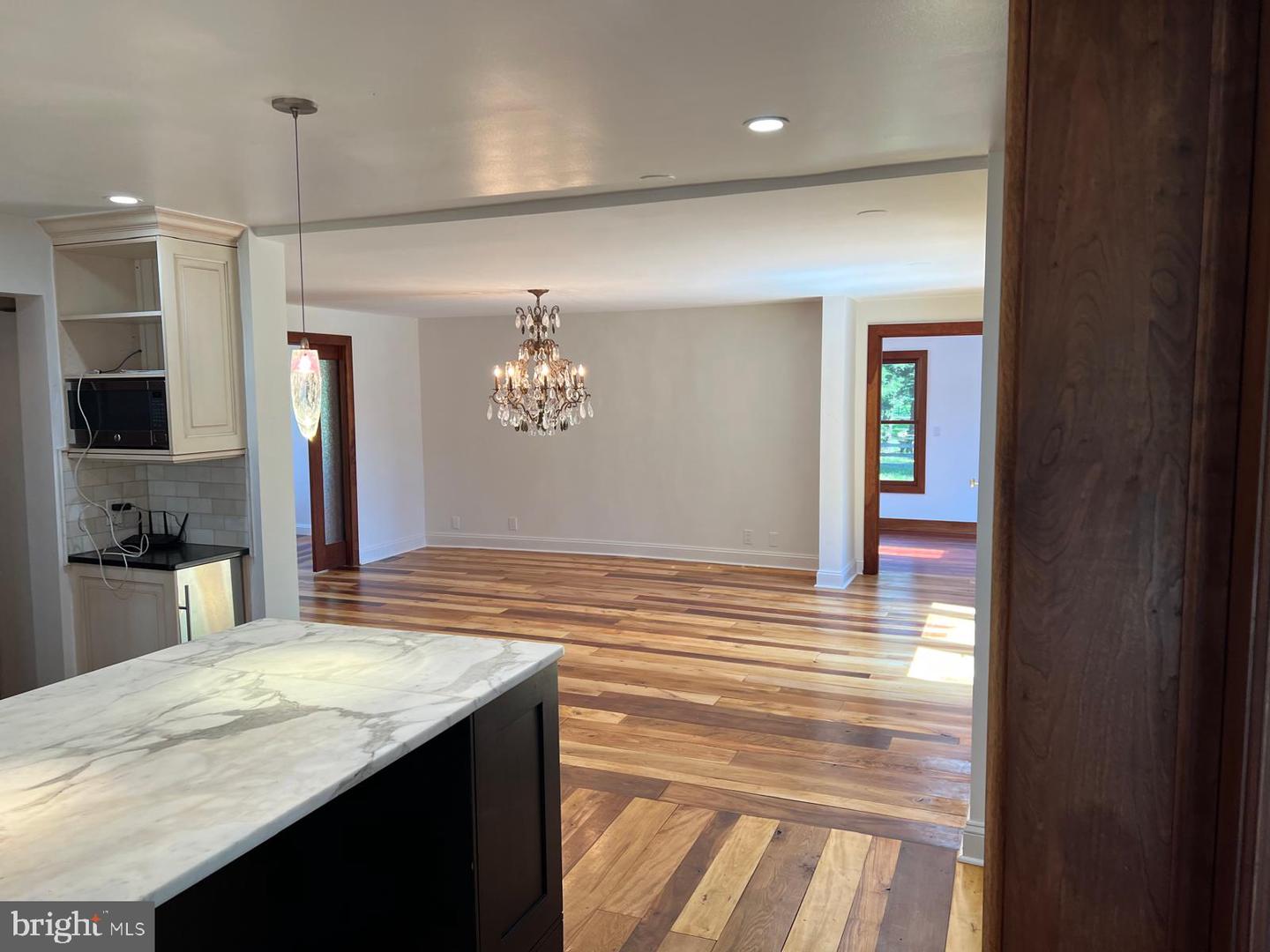 Rockville, Maryland, 20854, United States, 5 Bedrooms Bedrooms, ,4 BathroomsBathrooms,Residential,Active,2045050