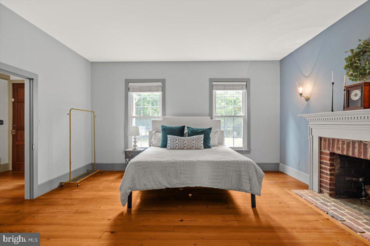 Nokesville, Virginia, 20181, United States, 4 Bedrooms Bedrooms, ,4 BathroomsBathrooms,Residential,Active,1909876